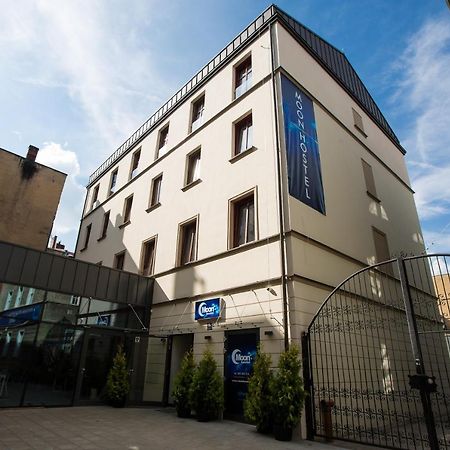 Moon Hostel 波兹南 外观 照片