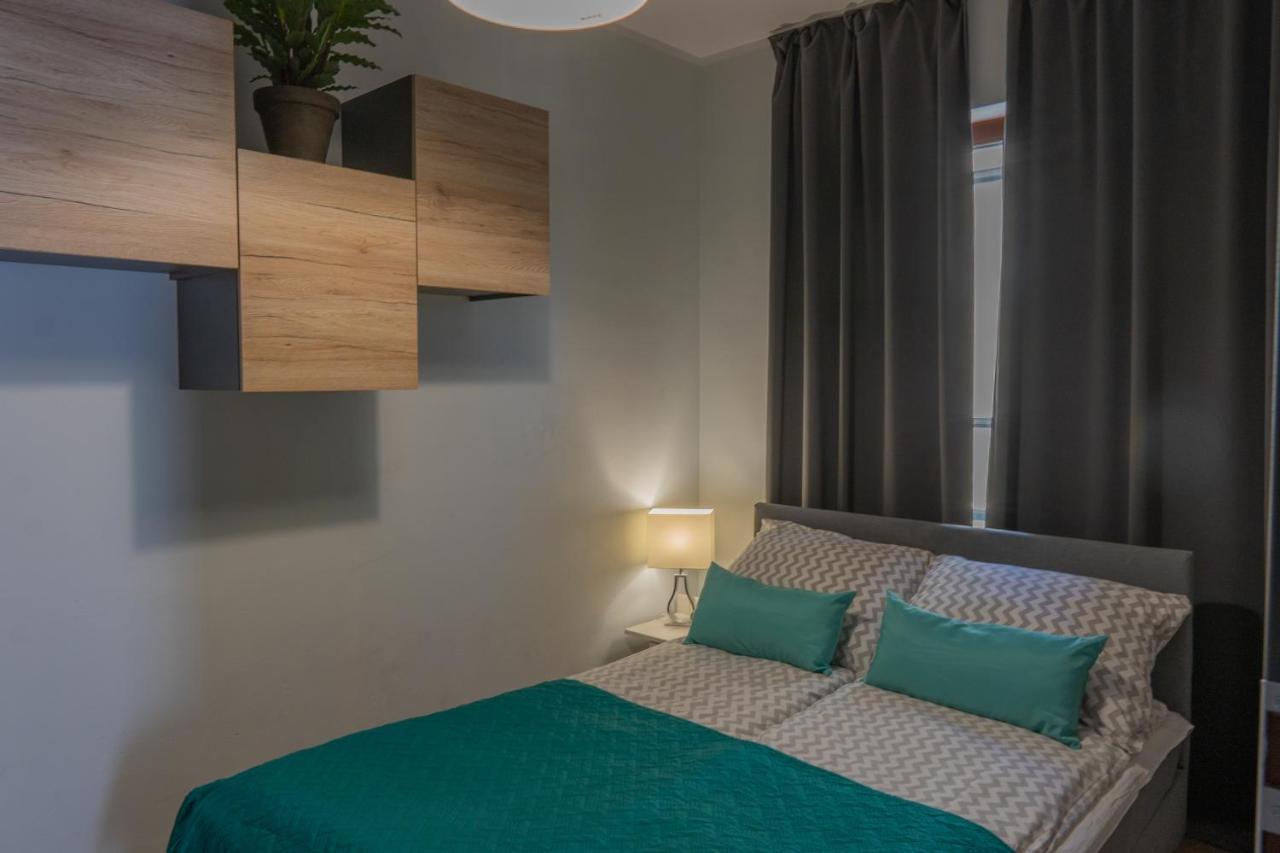 Moon Hostel 波兹南 外观 照片
