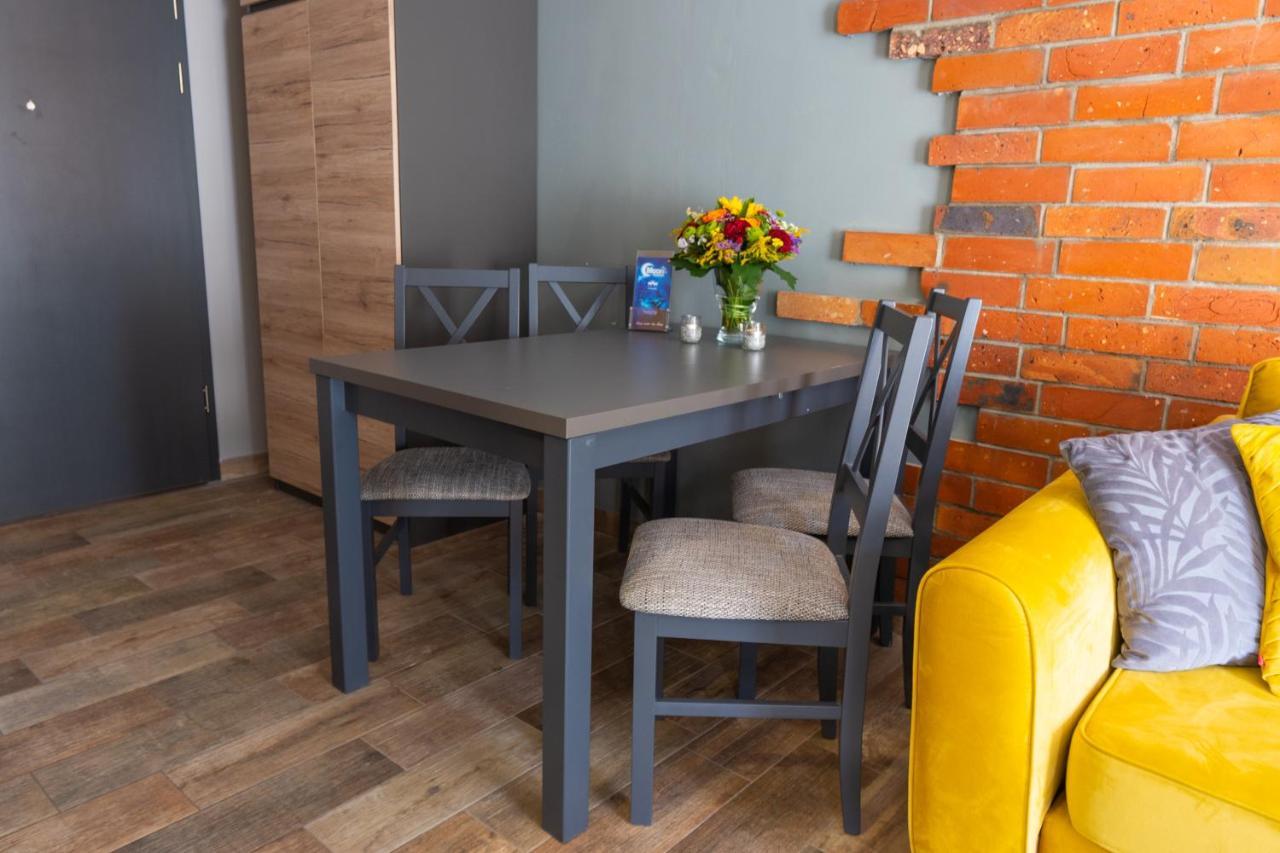 Moon Hostel 波兹南 外观 照片