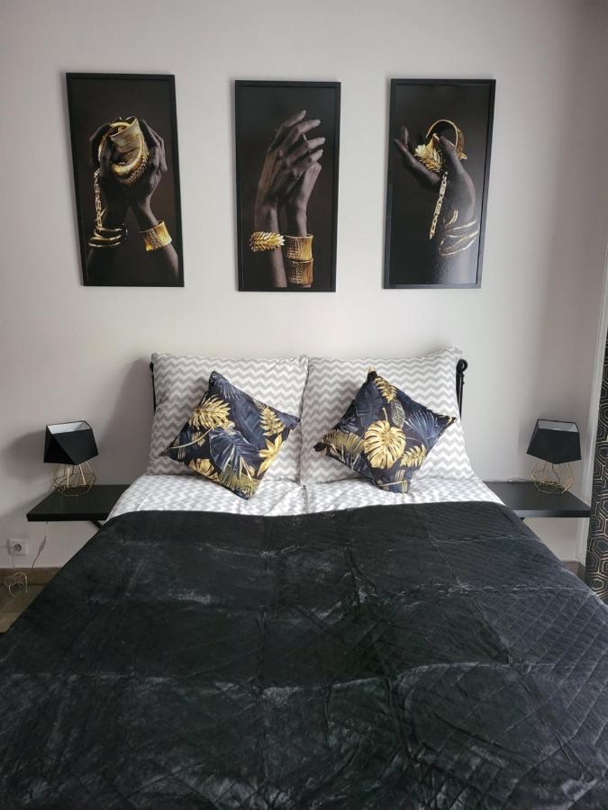 Moon Hostel 波兹南 外观 照片