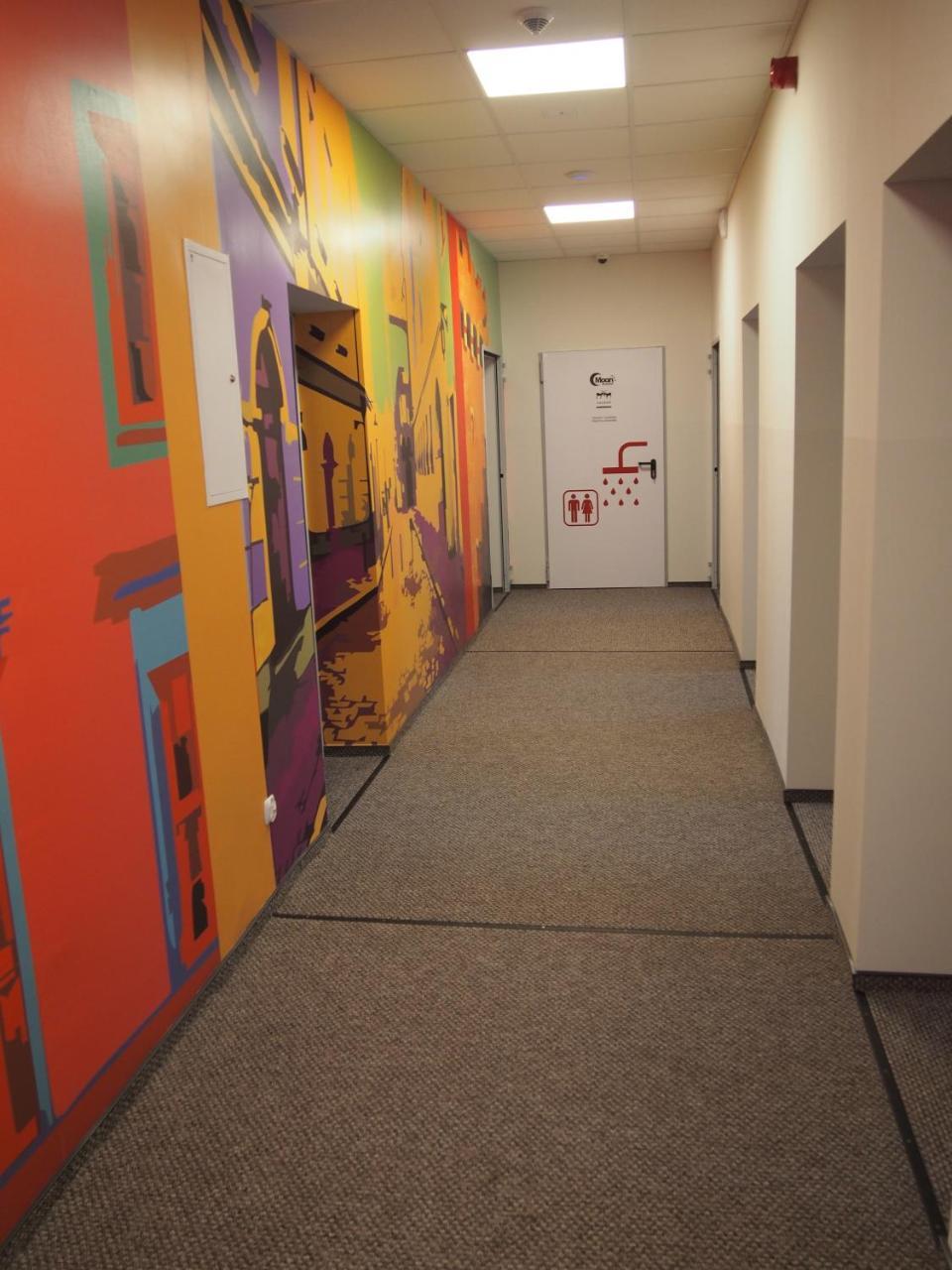 Moon Hostel 波兹南 外观 照片