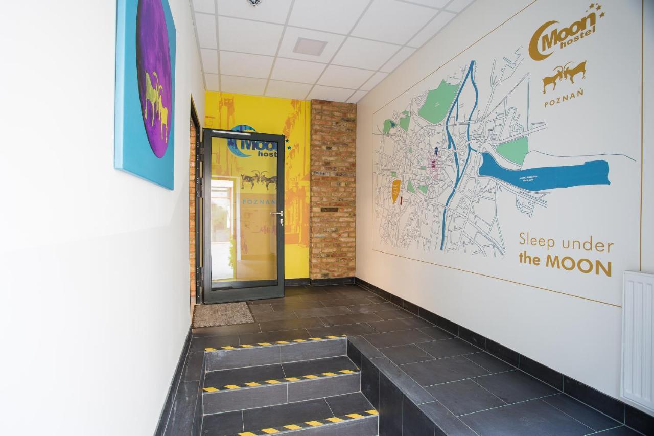 Moon Hostel 波兹南 外观 照片