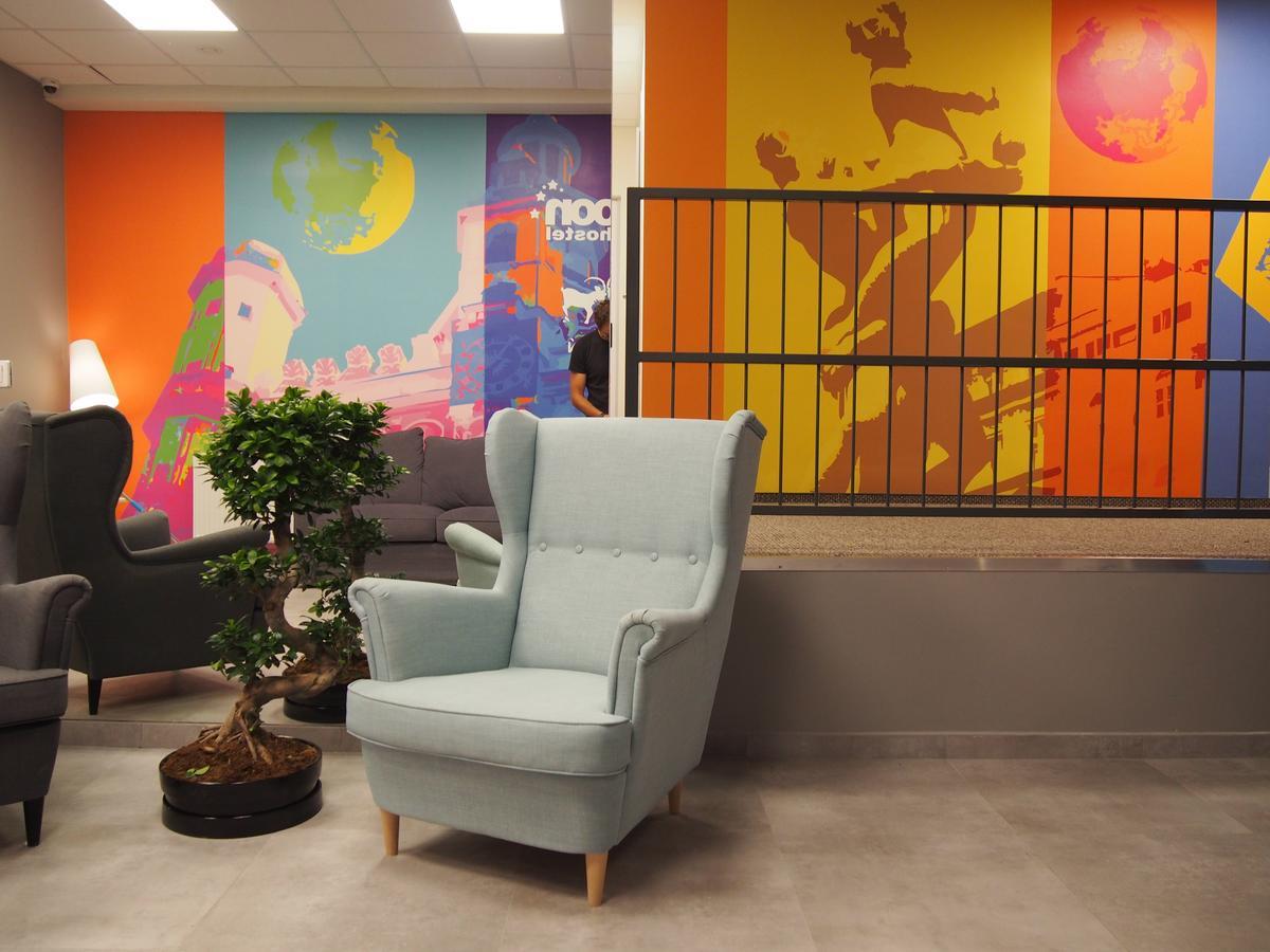 Moon Hostel 波兹南 外观 照片