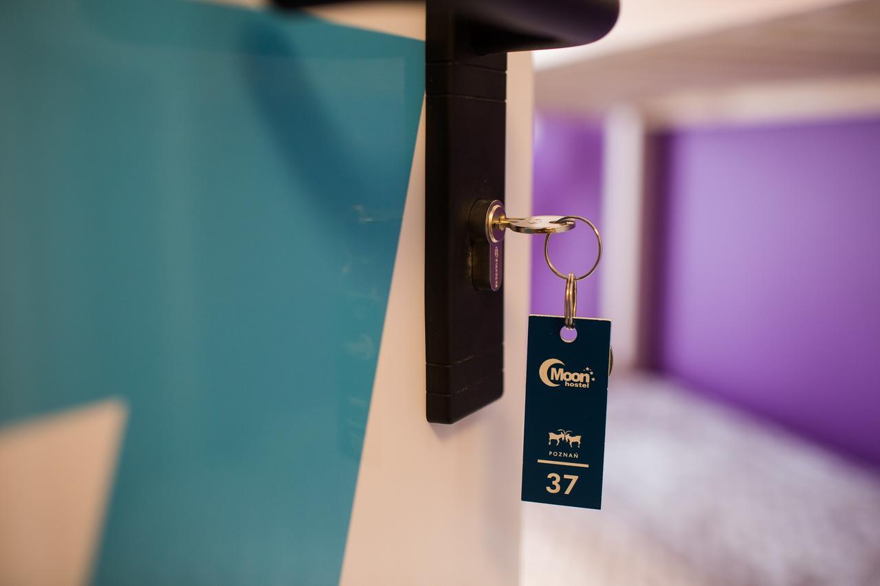 Moon Hostel 波兹南 外观 照片