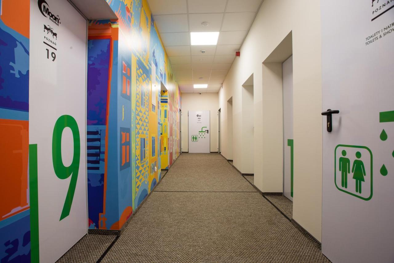 Moon Hostel 波兹南 外观 照片